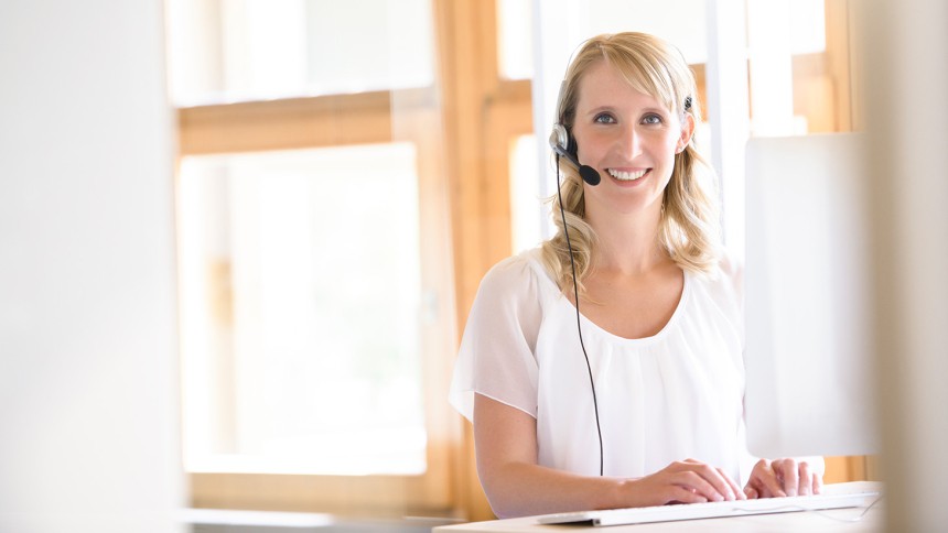 Contact Avery Customer Service