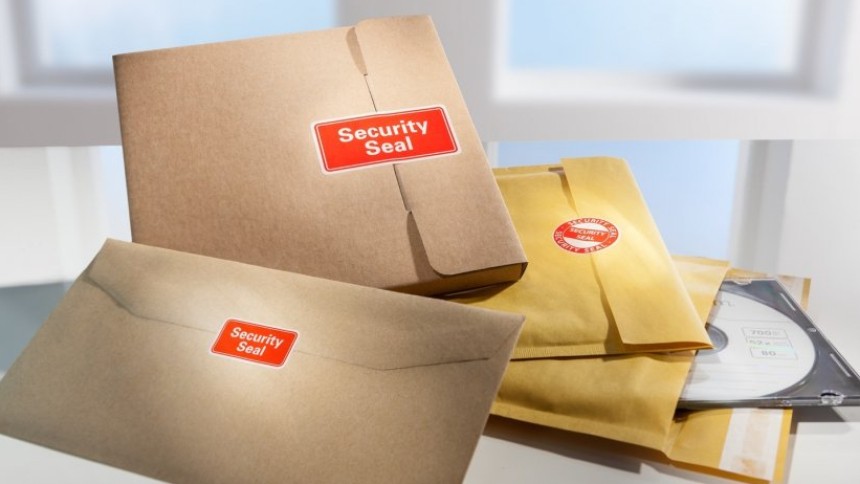 Avery seal labels - protect your parcels and documents with VOID security text