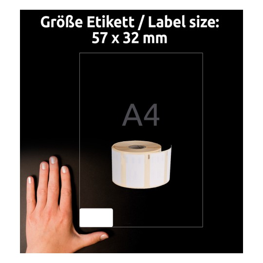 Kuva näyttää käden vieressä rullan tyhjiä tarroja, joissa ilmoitetaan tarran koko 57 x 32 mm ja A4-formaatti.